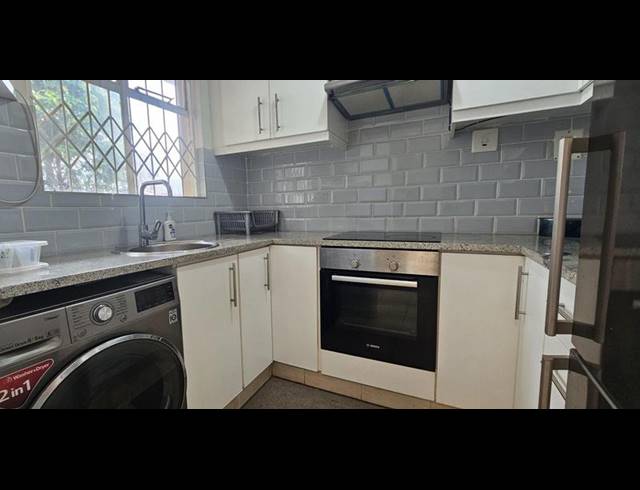 1 BEDROOM APARTMENT FOR SALE IN MORNINGSIDE
